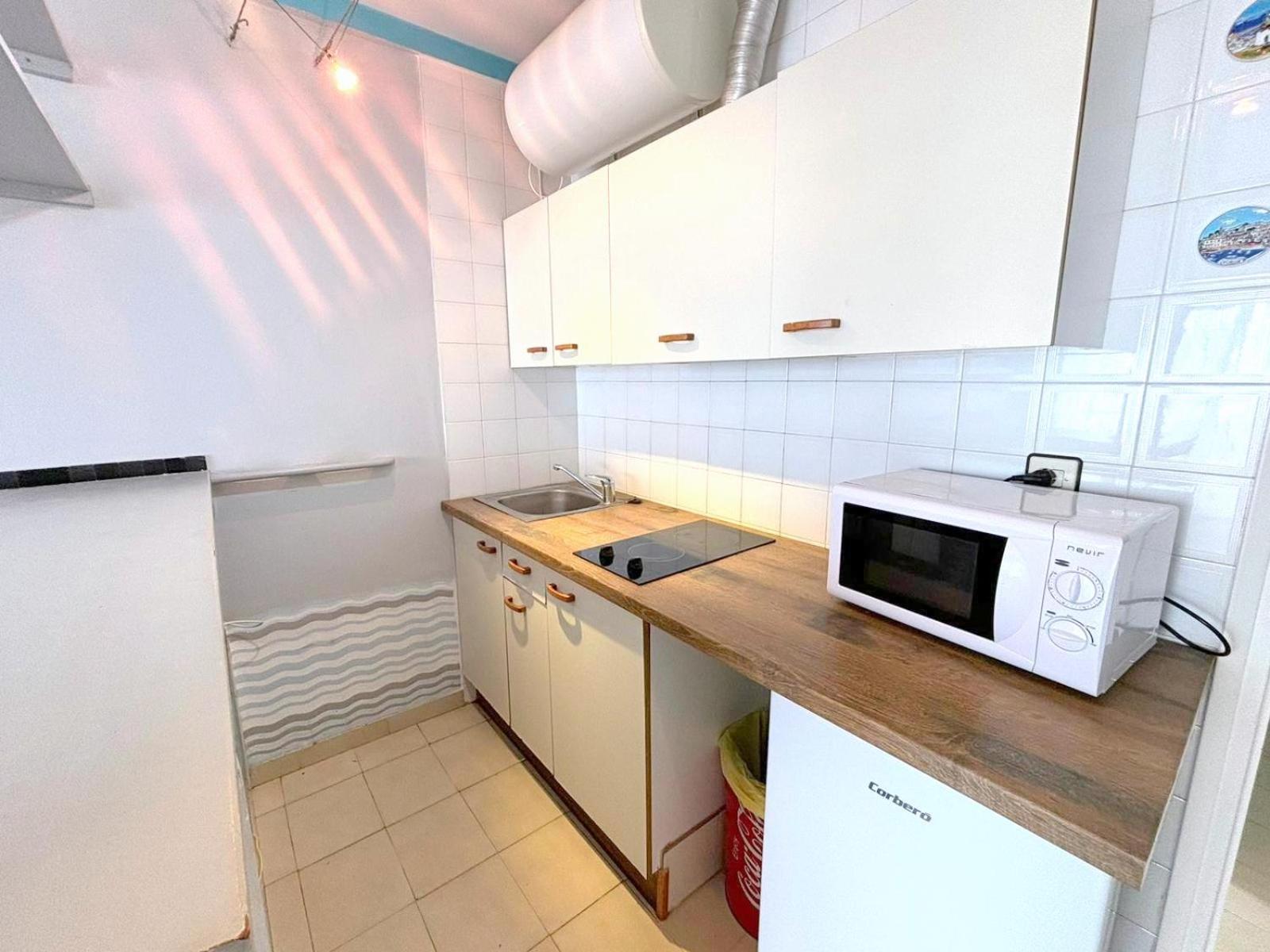 Meda Chica 3E Apartment Roses Ngoại thất bức ảnh
